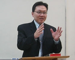 郝繼華牧師分享「攔阻教會增長的七大因素」。（圖：基督日報/全威） <br/>