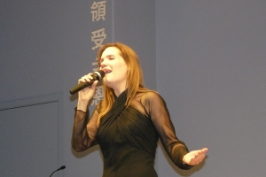 《愛是不保留》原唱者劉沙崙首次在灣區參與面向華人的佈道演出。（圖：基督日報/ 林思恩） <br/>