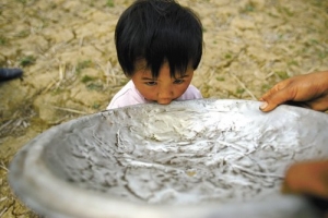 中國西南五省雲南、貴州、廣西、四川和重慶現正在遭遇罕見的旱災，1,609萬人飲水困難。（圖：騰訊） <br/>