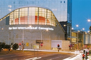 第三屆洛桑世界福音大會於10月16至25日假南非開普敦國際會議中心舉行。 <br/>