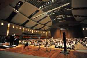 「婚姻與家庭中的基督寶座2」講座在香港會議展覽中心大會堂舉行。(圖：唐崇榮國際佈道團 ) <br/>