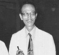 纪弦（1913～）當代詩人，是現代派詩歌倡導者，為台灣詩壇三大元老之一。 <br/>