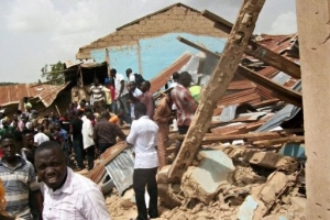 尼日利亞首府喬斯（Jos）的一座基督教會教堂門外10日發生自殺式爆炸，當場造成至少41人受傷。（圖：法新社） <br/>