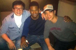 王力宏與美國流行歌手Usher及成龍在洛杉磯見面商討慈善工作。（圖：王力宏臉書） <br/>