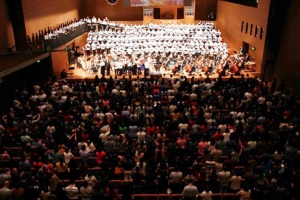 「天歌2013」音樂佈道和培靈會上週末在墨爾本圓滿舉行。（圖：遠牧師臉書） <br/>