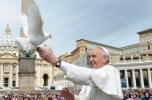 Pope-Francis-Dove.jpg