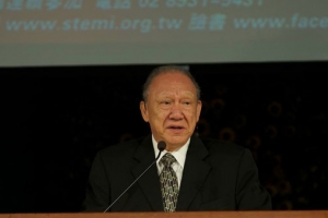 唐崇榮牧師昨在台北宣講羅馬書。（圖：唐崇榮國際佈道團台灣辦事處） <br/>