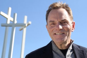 ，阿肯色州超大型教會牧師羅尼·弗洛伊德(Ronnie Floyd)高票獲選美南浸信會新主席。（圖：網絡截屏） <br/>