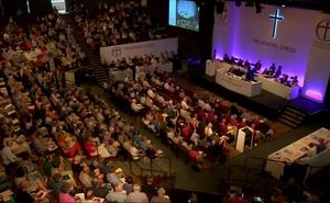 英國聖公會總議會就女性可否出任主教進行辯論。（圖：視頻截屏） <br/>