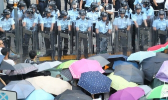 基督教教會、神學院及多個團體發起罷課及聲明行動，譴責當局運用過份武力對付示威者。(圖：Benson Tsang) <br/>