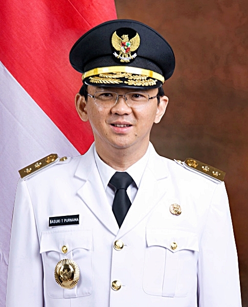 印尼總統佐科威19日下午正式委任鍾萬學出任雅加達省長。