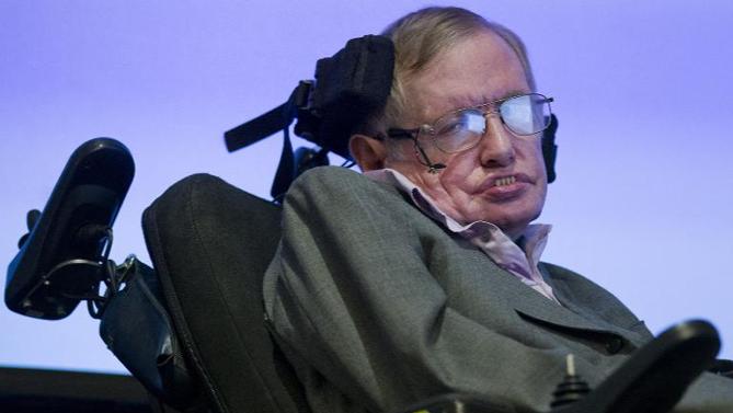 無神論的著名物理學家霍金(Stephen Hawking)近日警告，人工智能的迅速發展或會帶來人類的毀滅。(圖：美聯社)