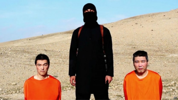 伊斯蘭國挾持的兩名日本人質目前生死未卜。
