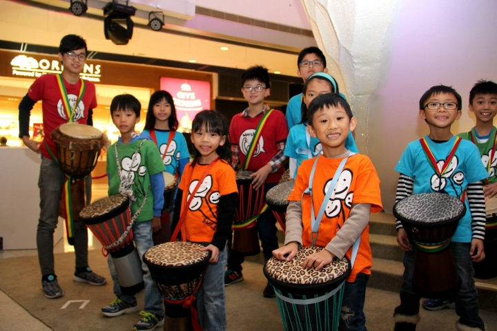 讚美之泉2014年開辦了香港兒童創意敬拜學校，2015年春季課程於2月1日開始招生。(圖:Stream of Praise)