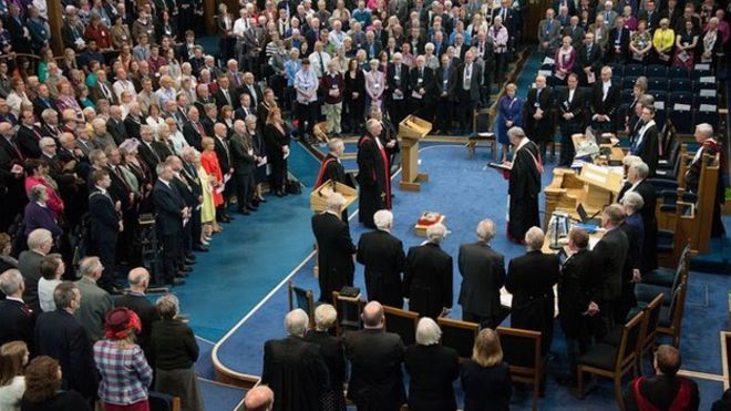 屬長老宗的蘇格蘭教會5月中旬以大比數投票通過任命擁有民事同性伴侶的人士成為牧師。(圖:BBC)