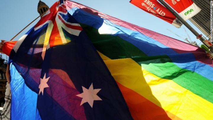隨著愛爾蘭上月公投將同性婚姻合法化，澳洲成為了世上唯一仍未承認同性婚姻的英語系國家。