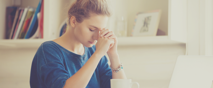 嘉莉．特魯希略建議，基督徒可以在上班途中或走進辦公室時，建立一個禱告的習慣。(圖：網絡)