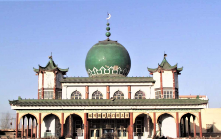 清真寺阿拉伯式穹頂將改為中國式涼亭。（圖：中國網）
