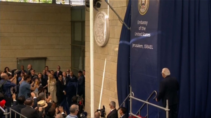 美國駐以色列大使館遷至耶路撒冷舉行揭幕儀式。(圖:news.now.com)
