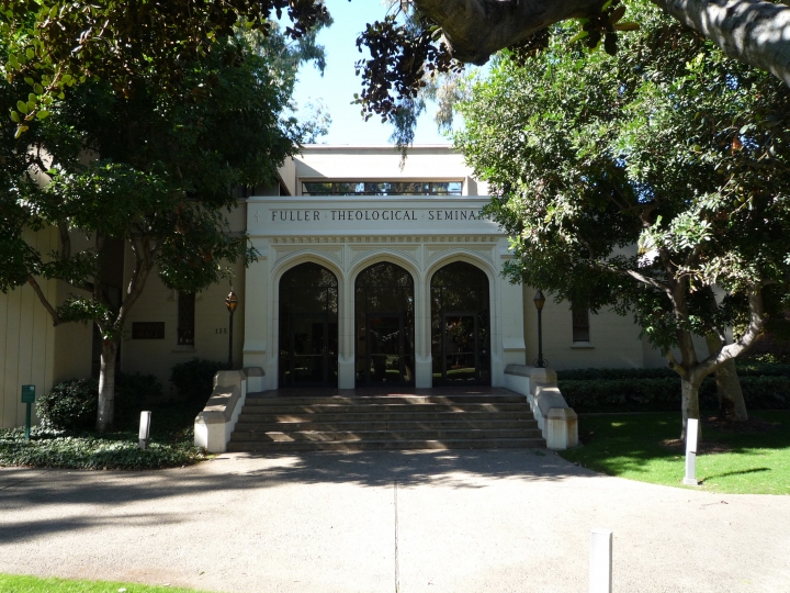 富勒神學院(Fuller Theological Seminary)位於南加州帕薩迪納(Pasadena)的主校園。(圖:Bobak Ha'Eri/CC-By-SA-3.0)