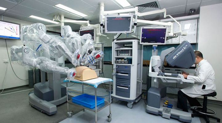 達芬奇機械人手術系統。(圖：香港中文大學官網)