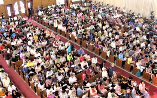 歷屆的港九培靈研經大會出席人次均過萬。（圖：基督日報） 