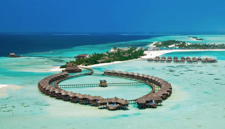 馬爾代夫雙魚島充滿陽光海灘是遊憩勝地。（圖：網絡圖片）