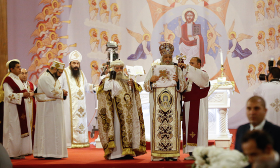亞歷山大科普特正教會牧首塞奧佐羅斯二世（Tawadros II）主持儀式。（圖：egypt today）