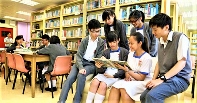 近六成青少年表示社會著重學歷，學業成績好才有更多工作選擇。（圖：香港政府資料檔）