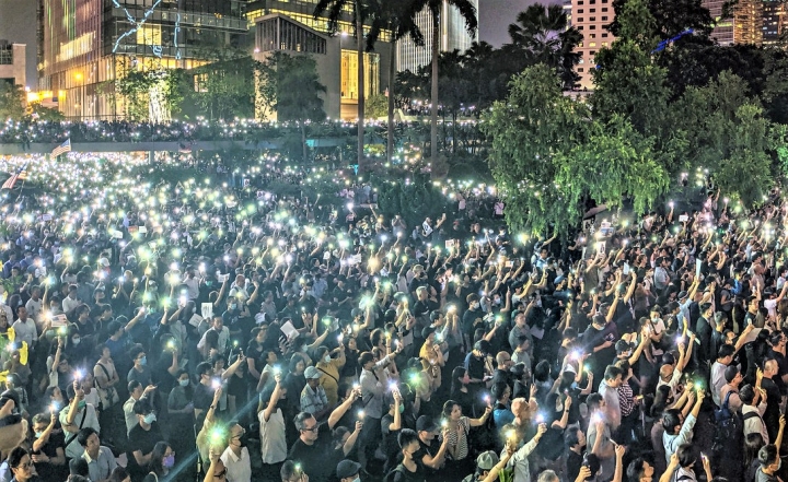 香港民間發起香港人權法造勢大會13萬人參加。（圖：Studio Incendo）
