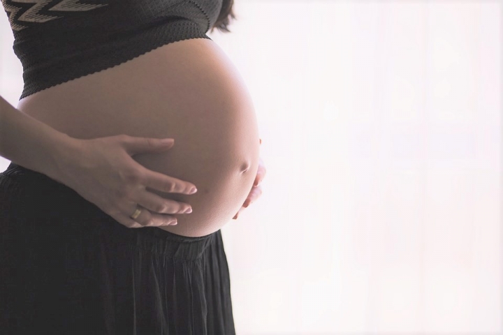 北愛爾蘭擬新法婦女懷孕24周內可流產。（圖：pixabay.com）