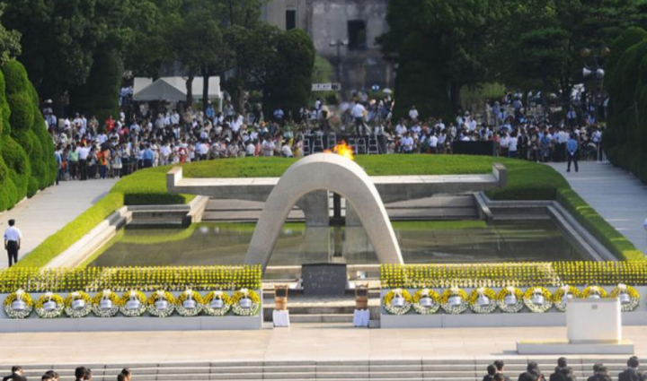 廣島和平紀念公園千羽鶴紀念碑。（圖：網絡圖片） 