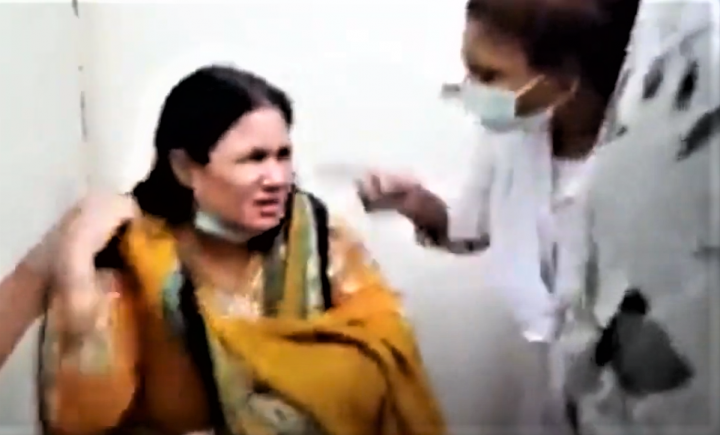 基督教護士吉爾［左］被關在房間遭指罵和暴力。（圖：視頻擷圖） 