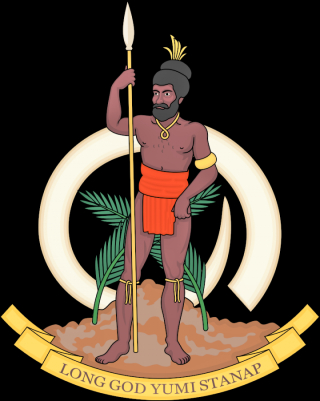 瓦努阿圖國徽文字中譯為「靠主堅立」（圖：維基百科）