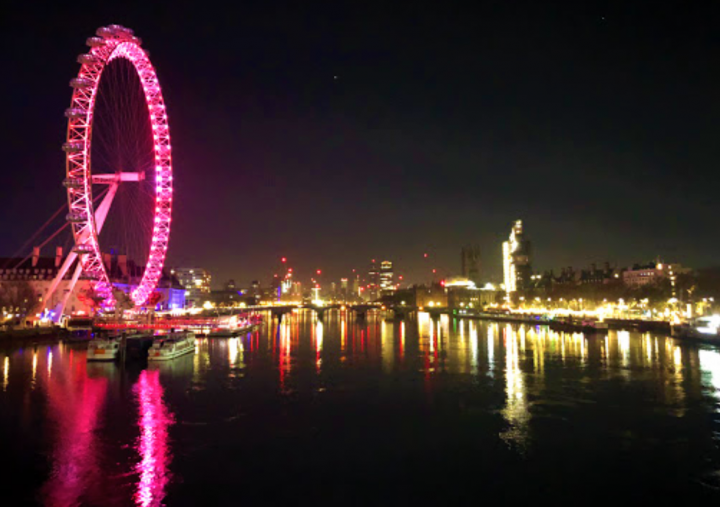 倫敦眼夜景。（圖：google map） 