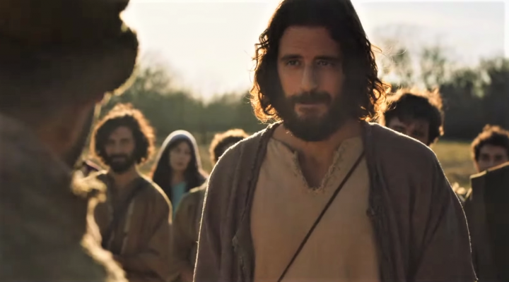飾演耶穌的魯米因演出生命被改變。（圖：視頻擷圖） 