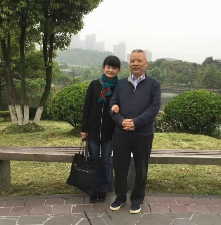 張春雷和妻子楊愛清（照片來自網絡/對華援助會）