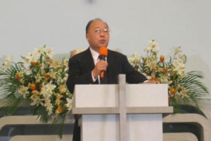 邱志健牧師以「立足台灣　胸懷普世」來勉勵弟兄姊妹突破自己的領域，把福音傳到更遠的地方。 （本報記者） <br/>