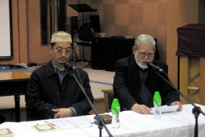 楊興文教長(左)表示漫畫事件傷害了全體穆斯林的信仰感情。(圖：基督新報/ 陳麗斯) <br/>