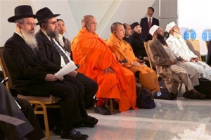 43名屬靈領袖出席了第二屆世界宗教領袖大會(圖：AP） <br/>