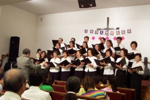 美東華人聖樂促進會舉行的一年一度聖樂培訓暨敬拜讚美會上週六落幕。（圖：基督日報/全威） <br/>